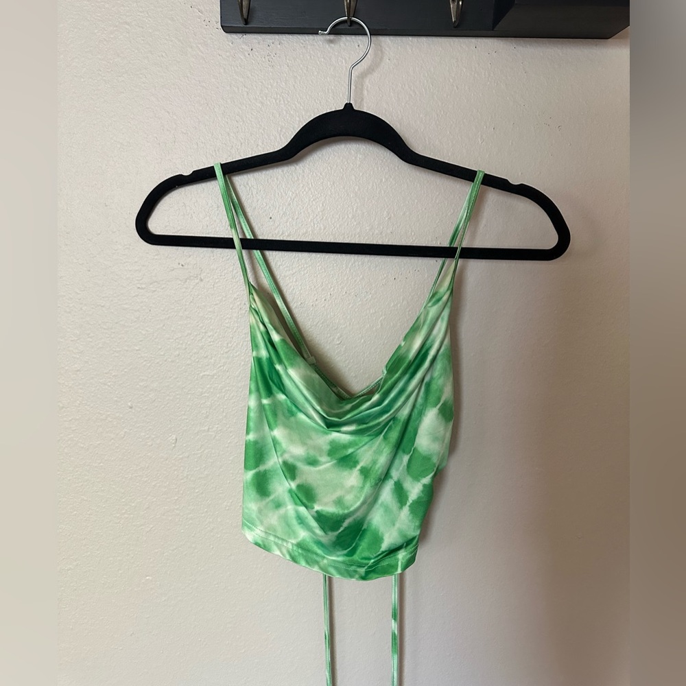 Cropped Tank Top